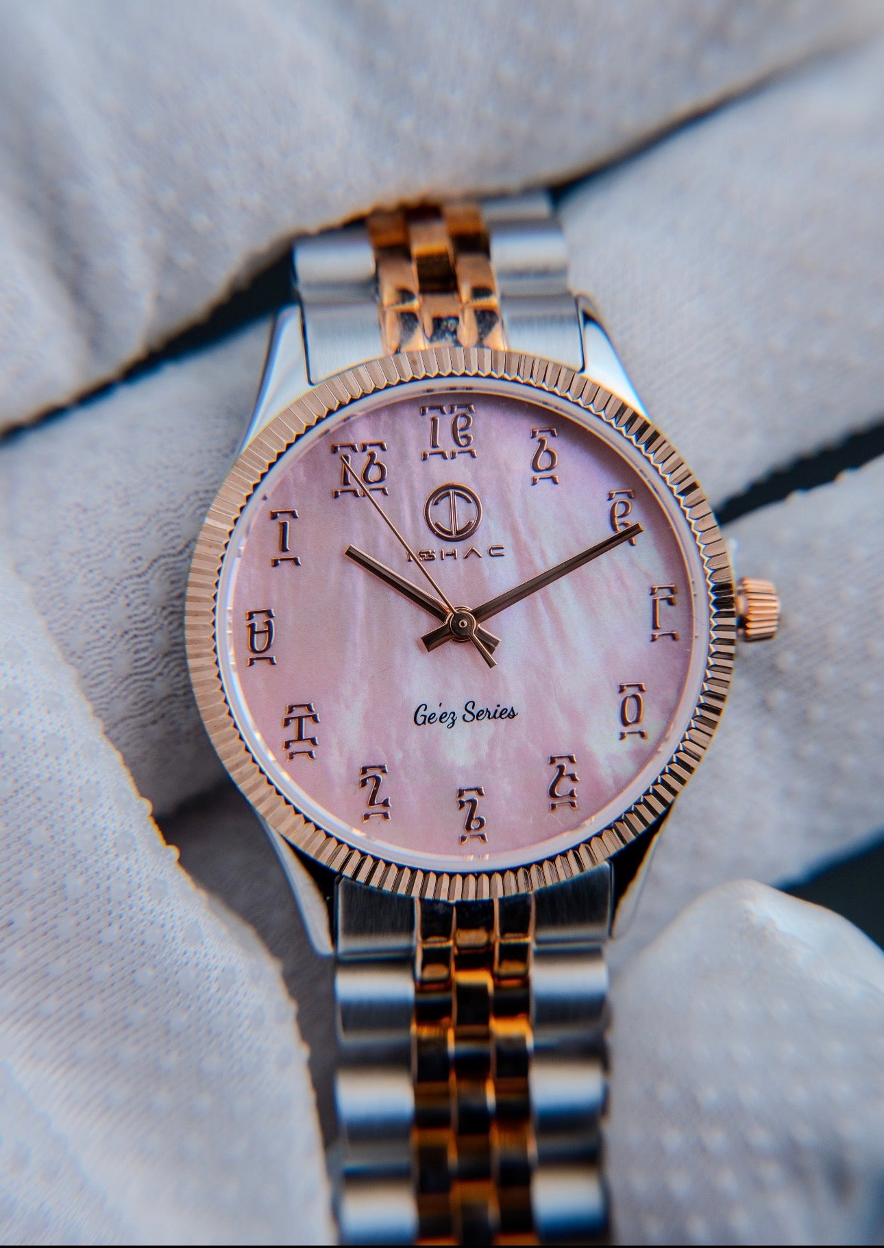 Lady Elegance Rosegold on silver Watch